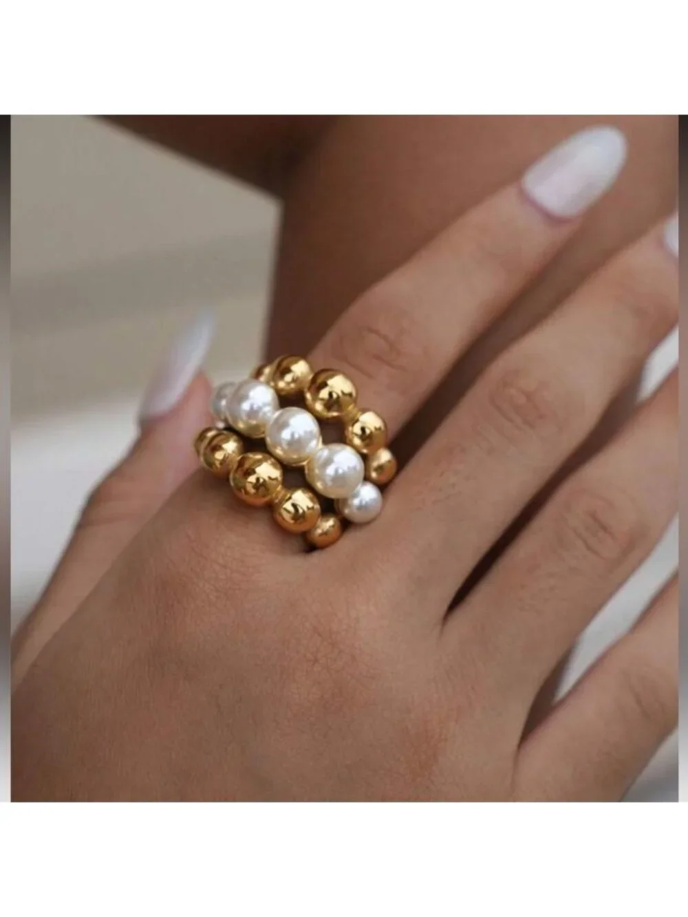 Gold and Pearl Ring Q338